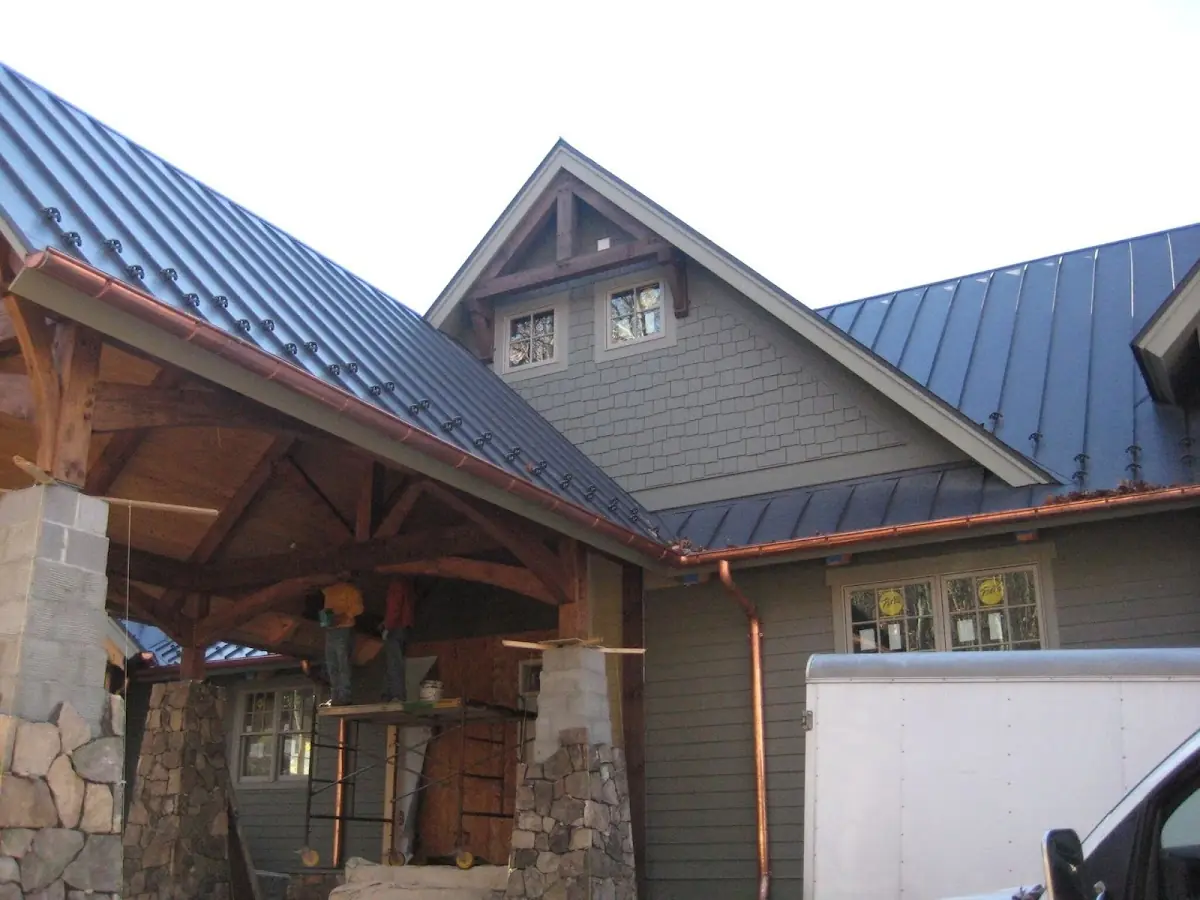 Craftsman Roofing team delivering quality roofing work in Stockington